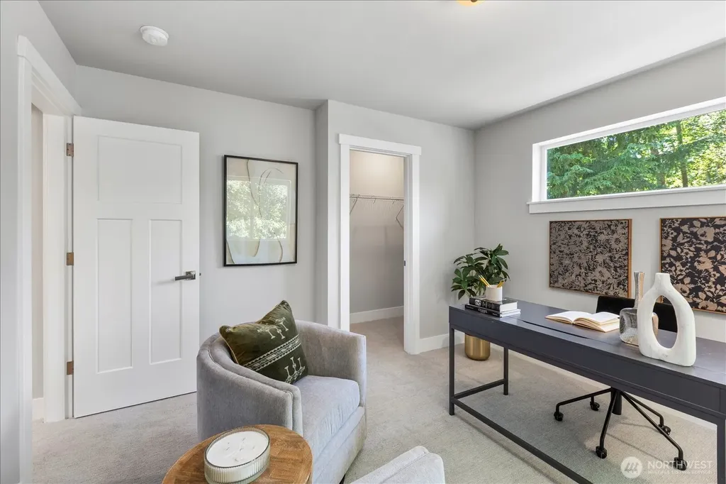 15111 Manor Way Lynnwood WA 98087