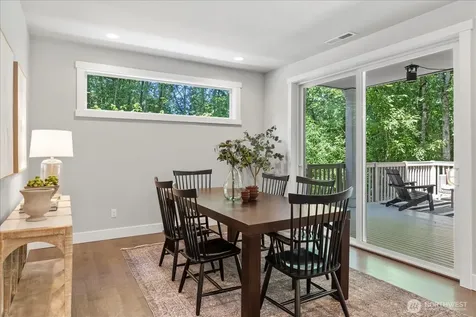 15111 Manor Way Lynnwood WA 98087
