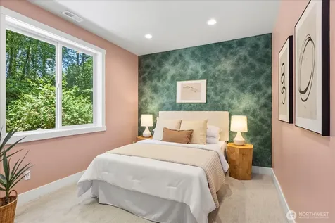 15111 Manor Way Lynnwood WA 98087