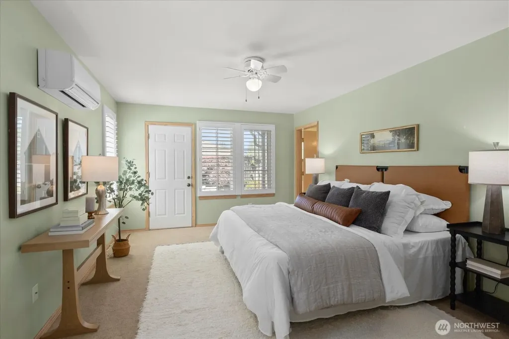 518 4th Avenue S Edmonds WA 98020