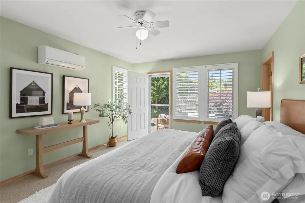 518 4th Avenue S Edmonds WA 98020