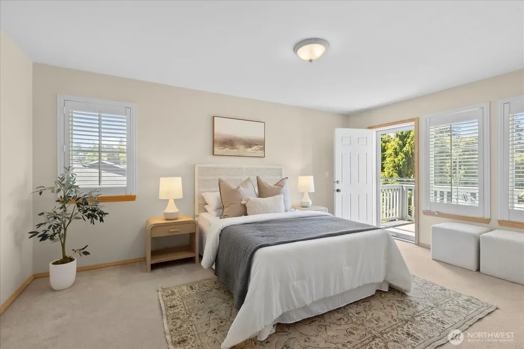 518 4th Avenue S Edmonds WA 98020