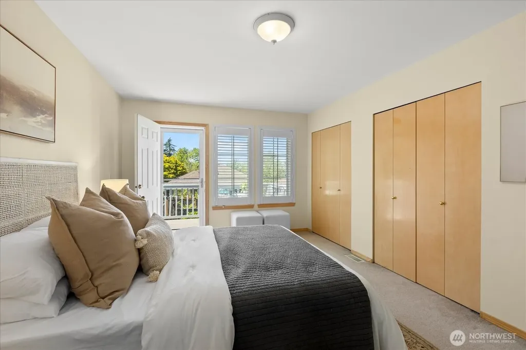 518 4th Avenue S Edmonds WA 98020
