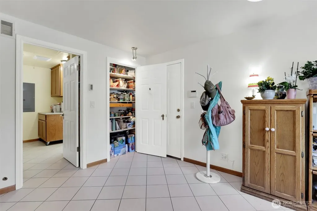 2145 N 146th Street Shoreline WA 98133