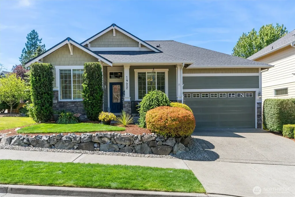 1922 10th Street Pl SW Puyallup WA 98371