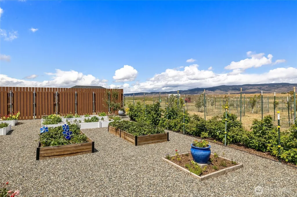 1630 Bitterbrush Drive Ellensburg WA 98926
