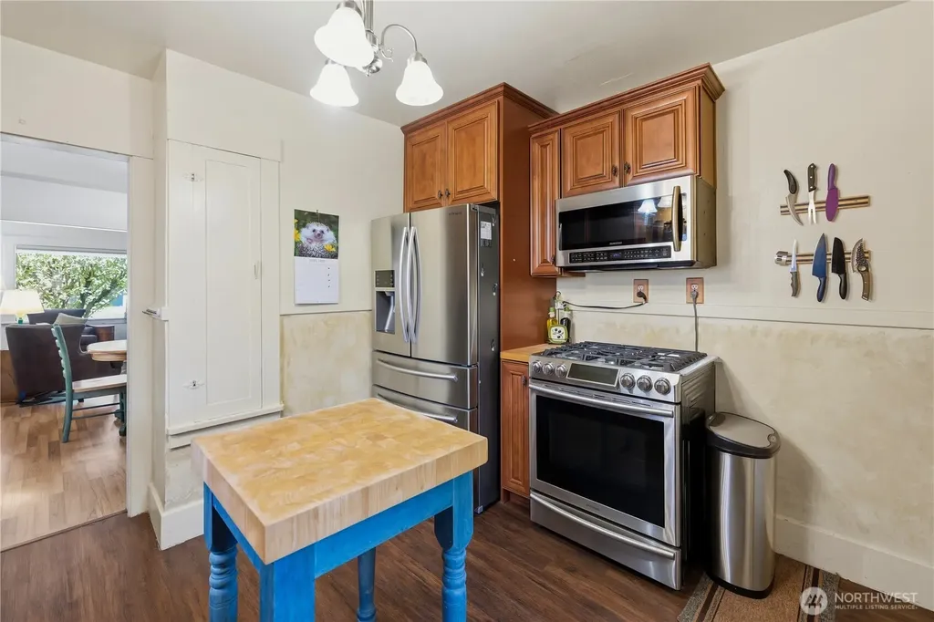 3018 S 7th Street Tacoma WA 98405