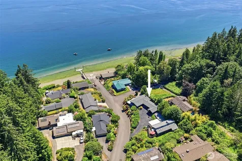 2101 Beverly Beach Drive NW Olympia WA 98502