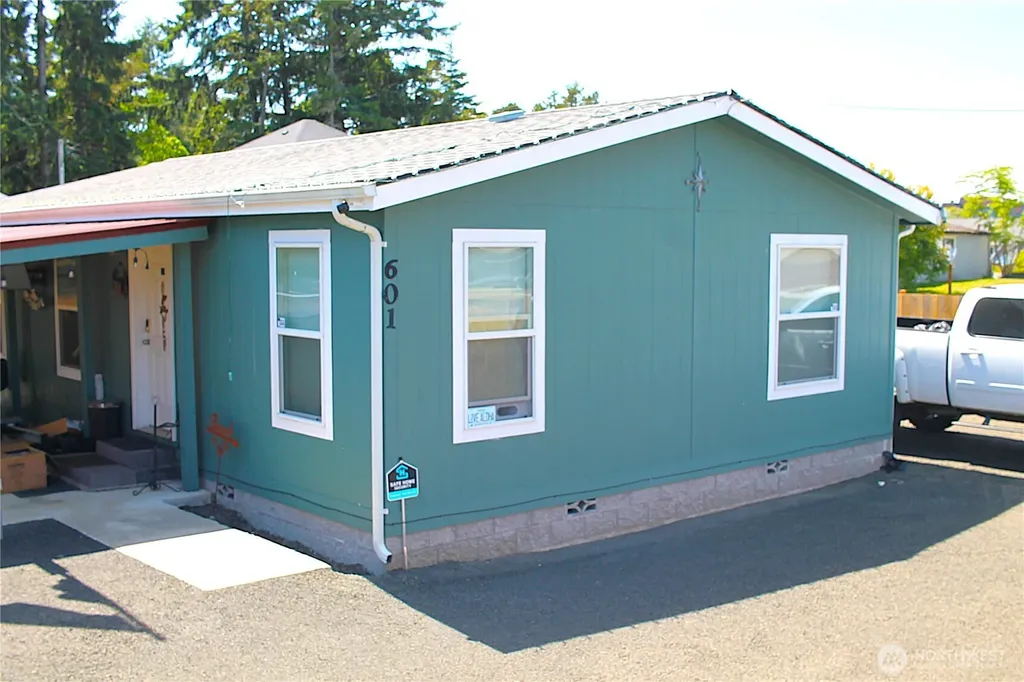 601 Veterans Avenue Westport WA 98595