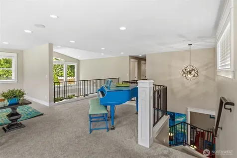 627 SW 185th Street Normandy Park WA 98166
