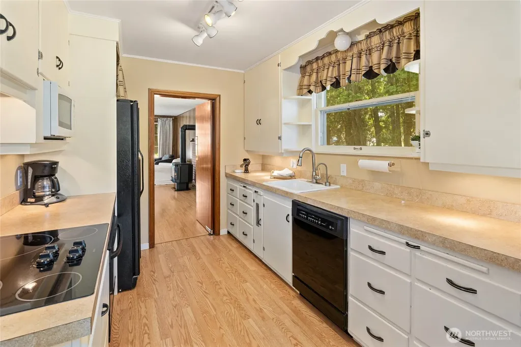 107 W Montana Avenue Roslyn WA 98941