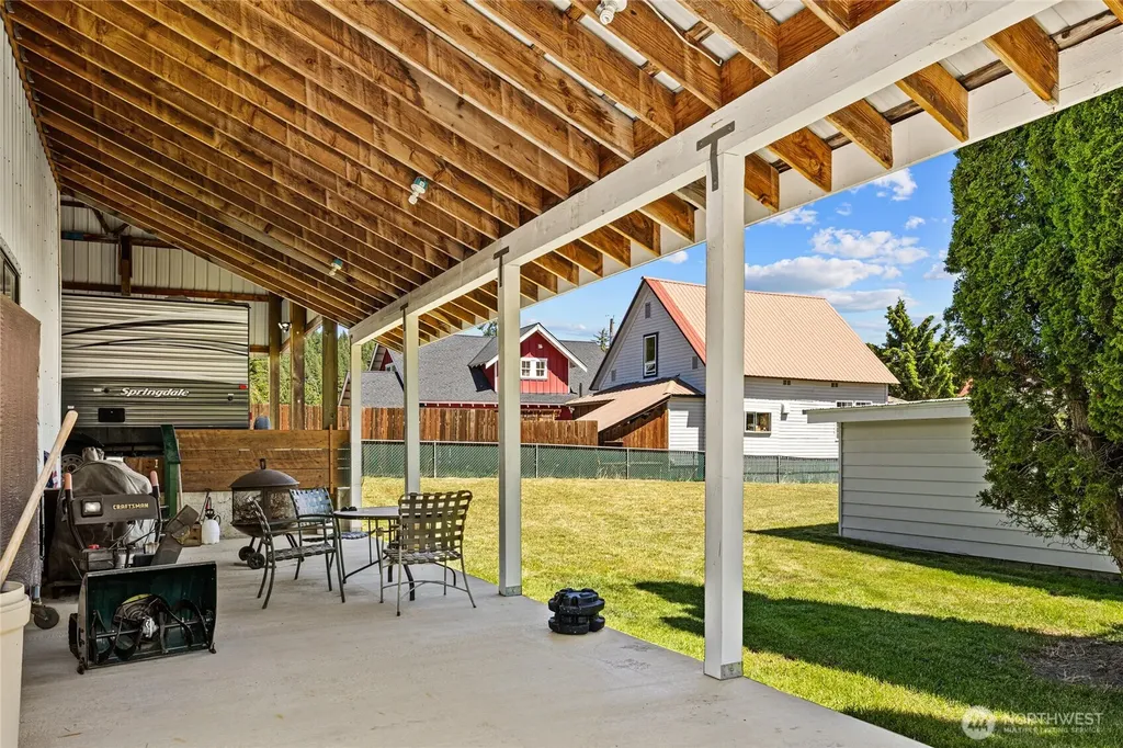 107 W Montana Avenue Roslyn WA 98941