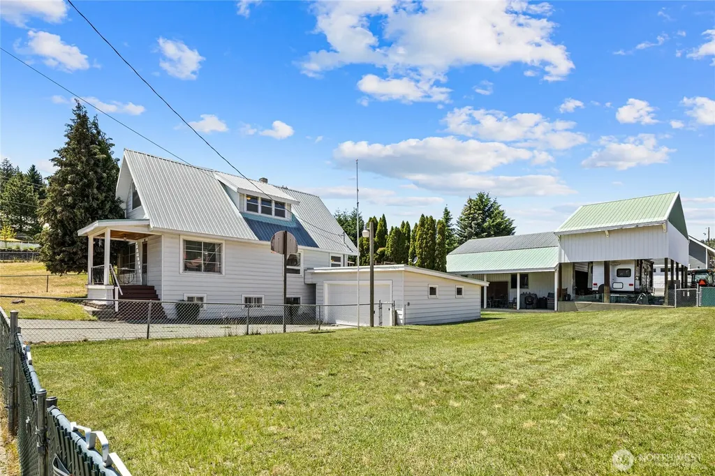 107 W Montana Avenue Roslyn WA 98941