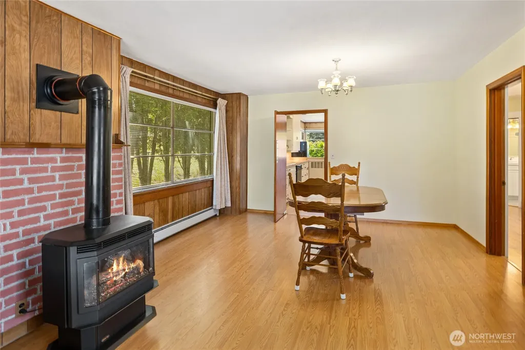 107 W Montana Avenue Roslyn WA 98941