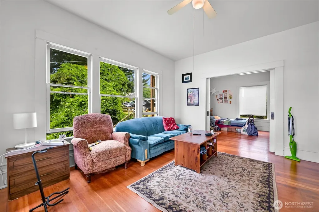 631 N Forest Street Bellingham WA 98225