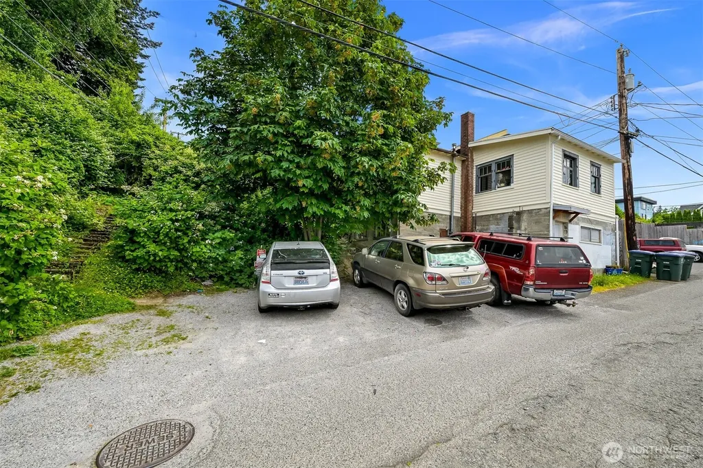 631 N Forest Street Bellingham WA 98225