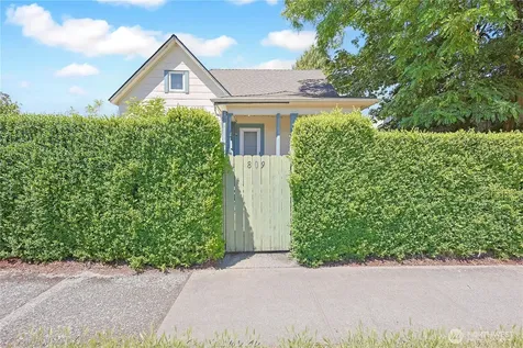 809 E Morton Street Tacoma WA 98404