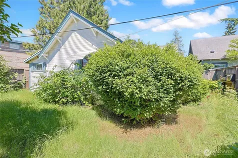 809 E Morton Street Tacoma WA 98404