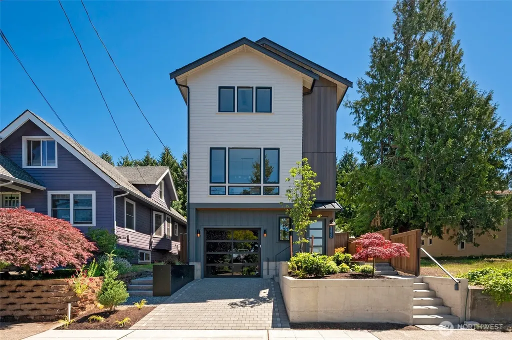 5620 6th Ave NW Seattle WA 98107
