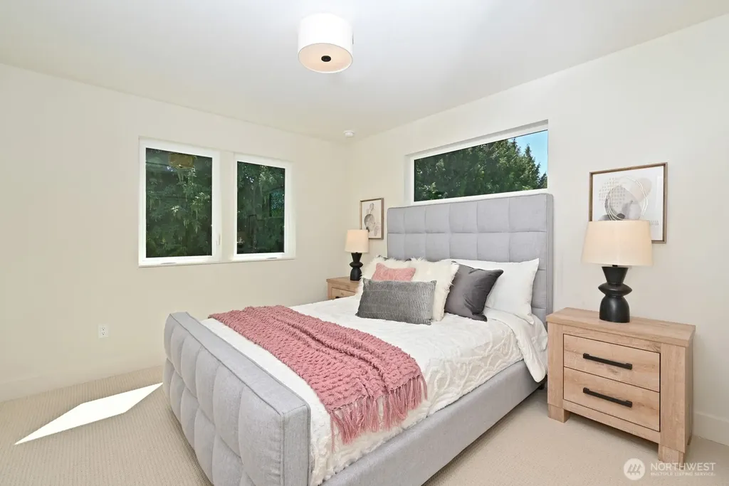 5620 6th Ave NW Seattle WA 98107