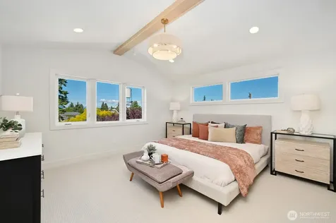 5620 6th Ave NW Seattle WA 98107