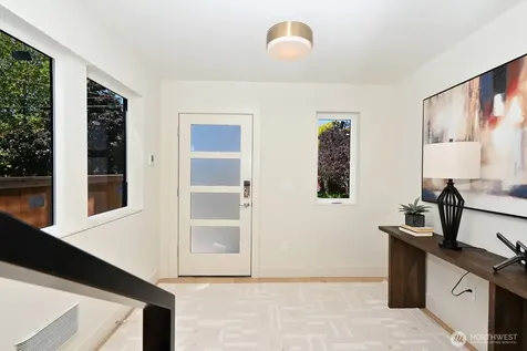 5620 6th Ave NW Seattle WA 98107