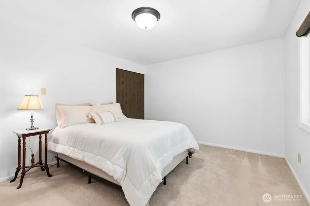 26910 SE 154th Place Issaquah WA 98027