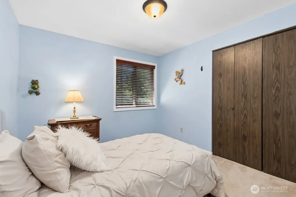 26910 SE 154th Place Issaquah WA 98027