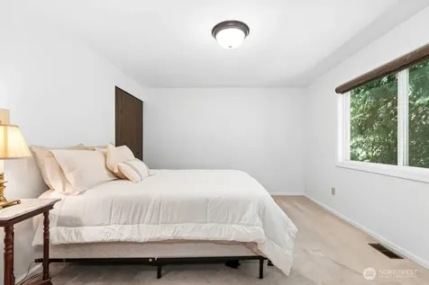 26910 SE 154th Place Issaquah WA 98027