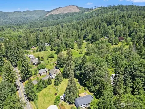 26910 SE 154th Place Issaquah WA 98027