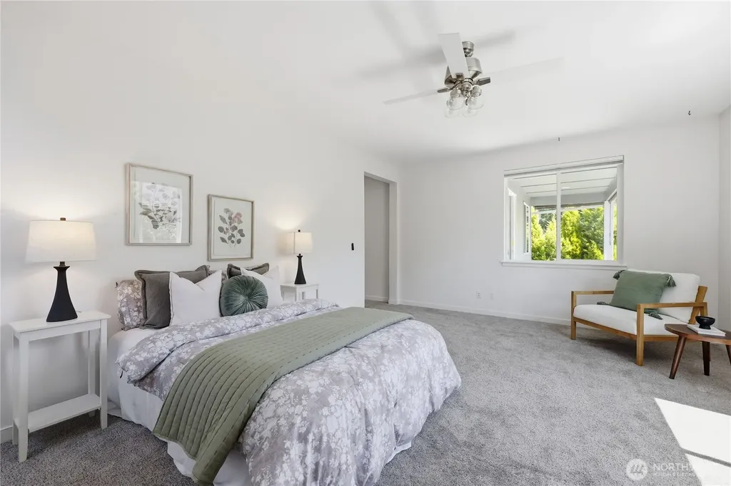 21923 NW Westwood Street Poulsbo WA 98370