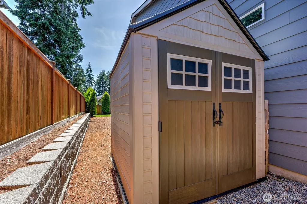 21923 NW Westwood Street Poulsbo WA 98370