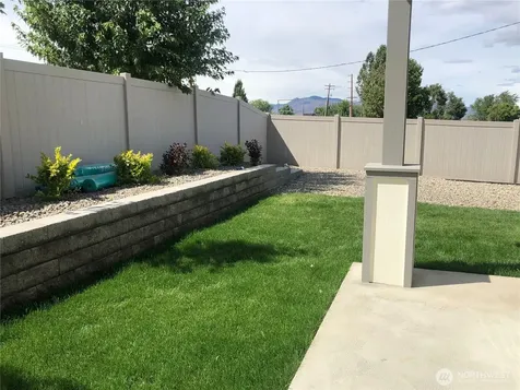 1716 Danny Boy Lane Wenatchee WA 98801