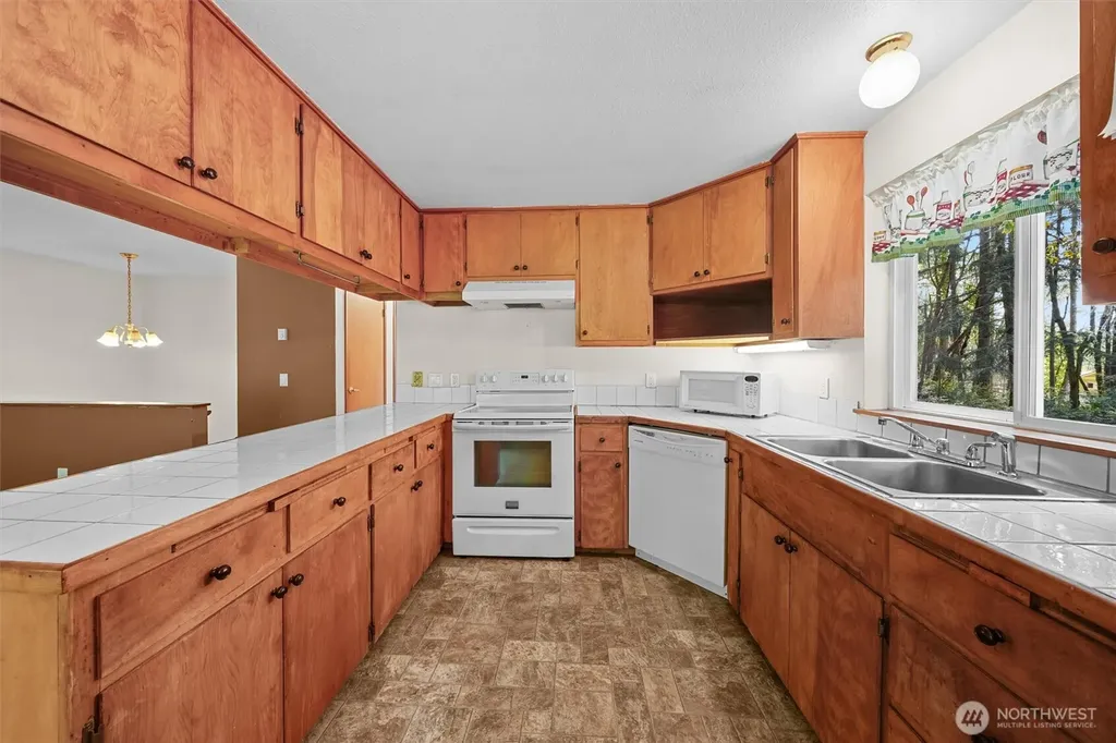 12912 90th Street Court Anderson Island WA 98303