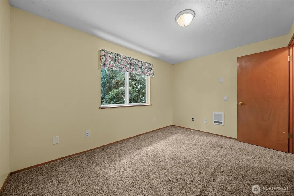 12912 90th Street Court Anderson Island WA 98303