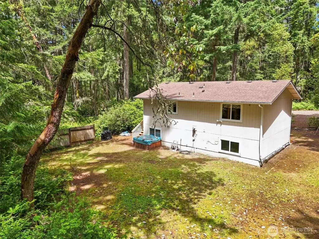 12912 90th Street Court Anderson Island WA 98303