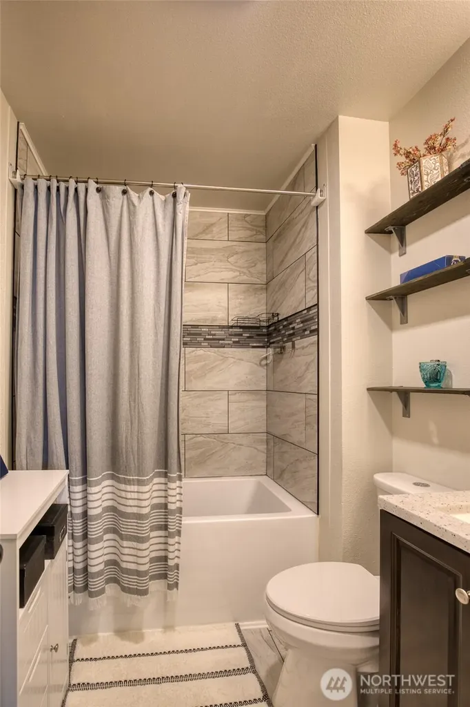 1205 S Evans Aberdeen WA 98520