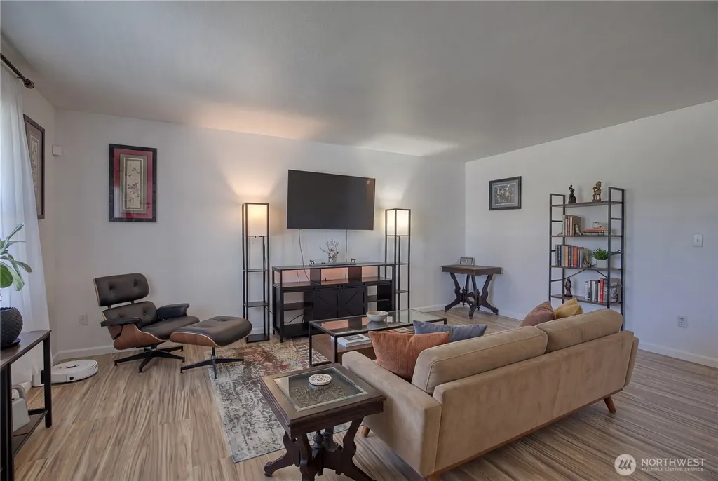 1205 S Evans Aberdeen WA 98520