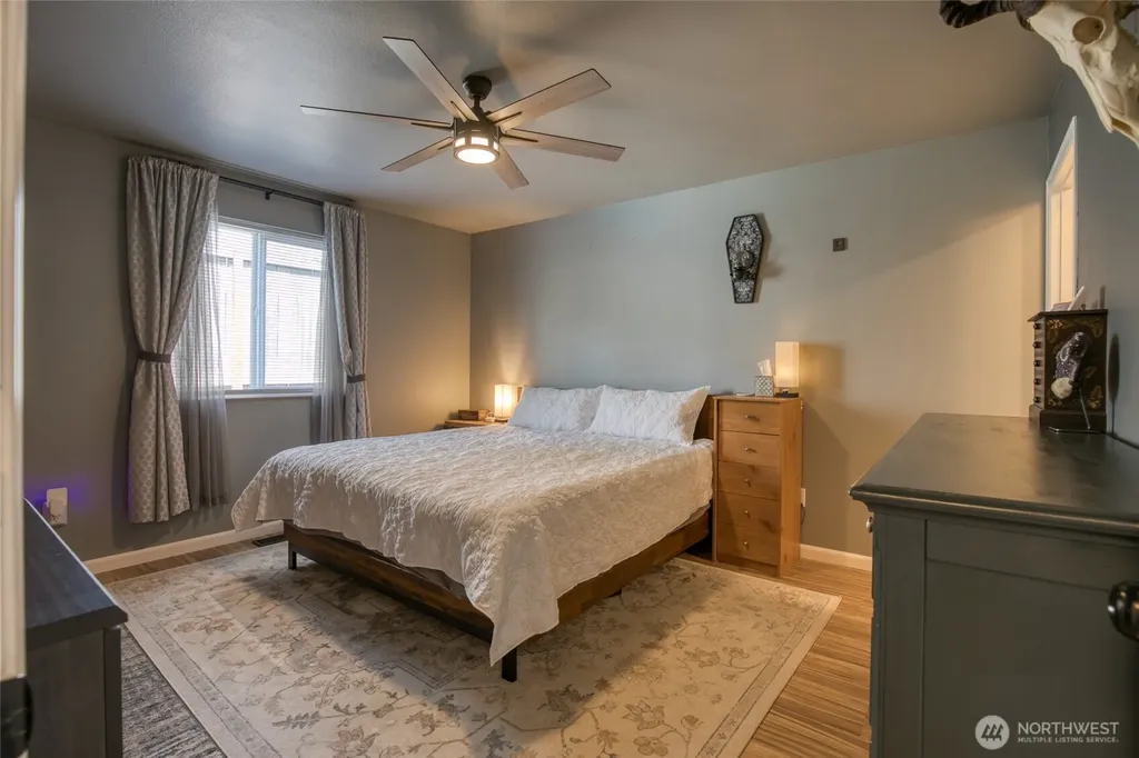 1205 S Evans Aberdeen WA 98520