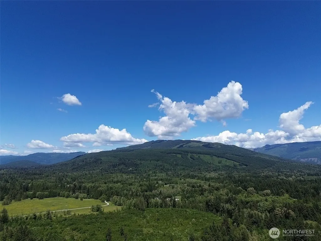 0 Wildrose Lane Bow WA 98232