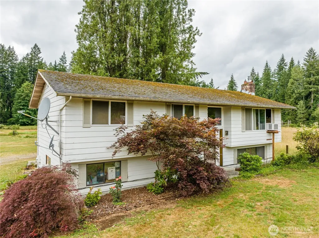 12404 233rd Street NE Arlington WA 98223