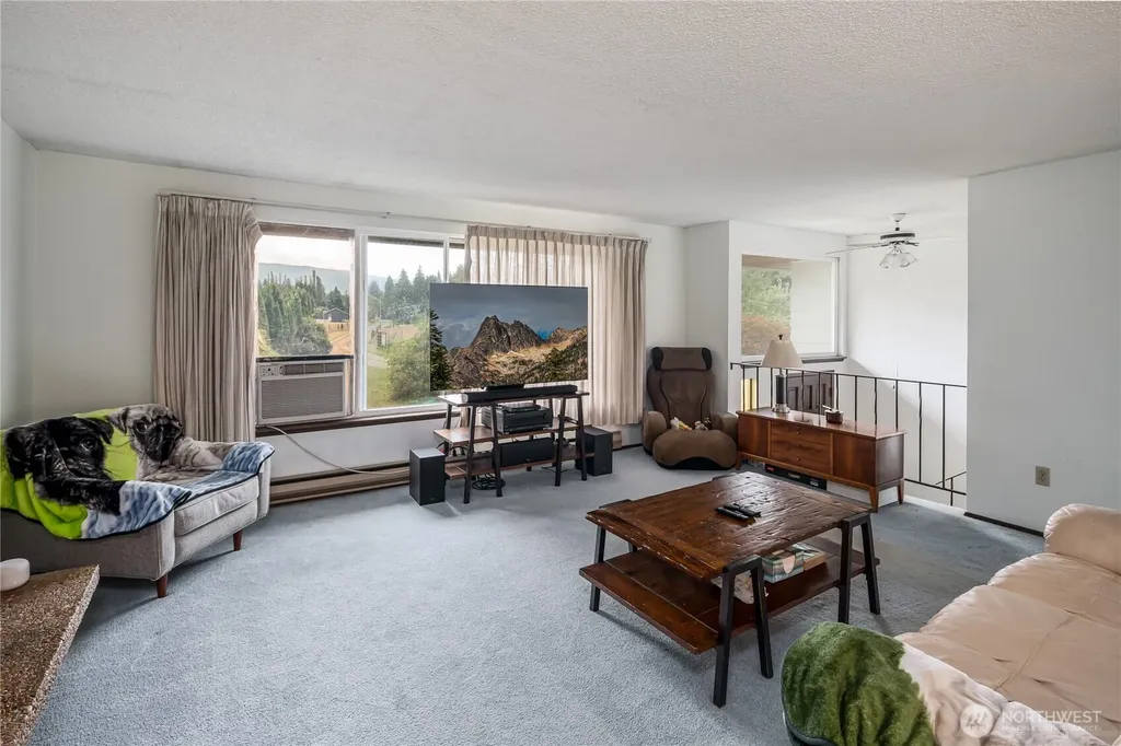 12404 233rd Street NE Arlington WA 98223