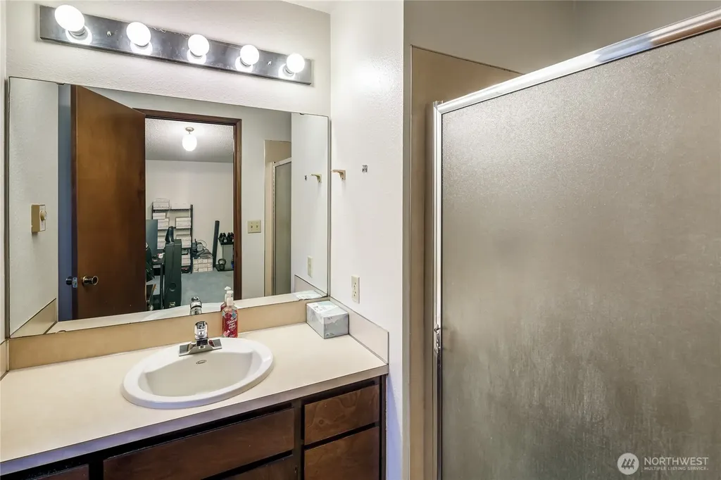 12404 233rd Street NE Arlington WA 98223