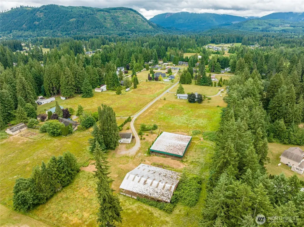 12404 233rd Street NE Arlington WA 98223