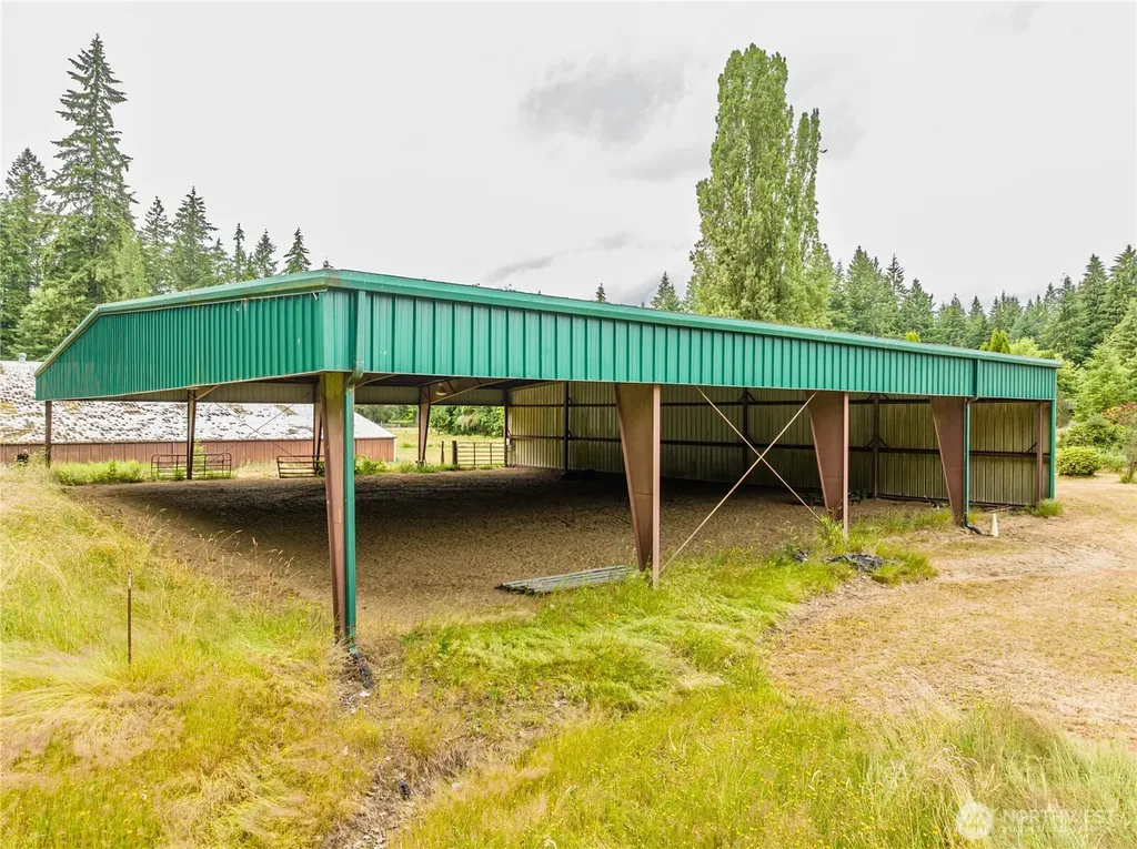 12404 233rd Street NE Arlington WA 98223