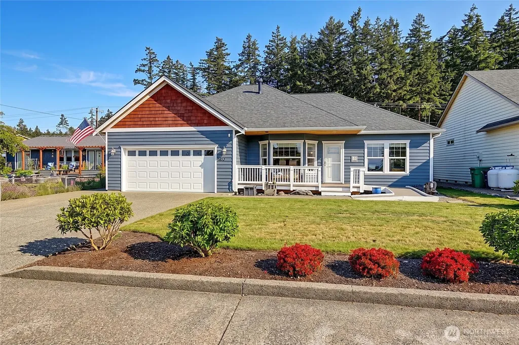 1612 Country Club Drive Camano Island WA 98282