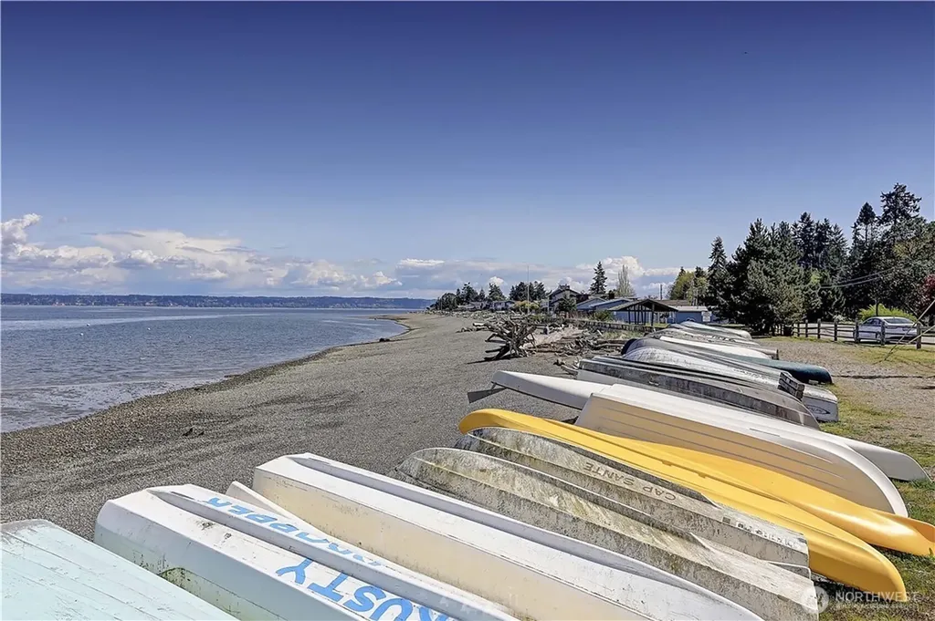 1612 Country Club Drive Camano Island WA 98282