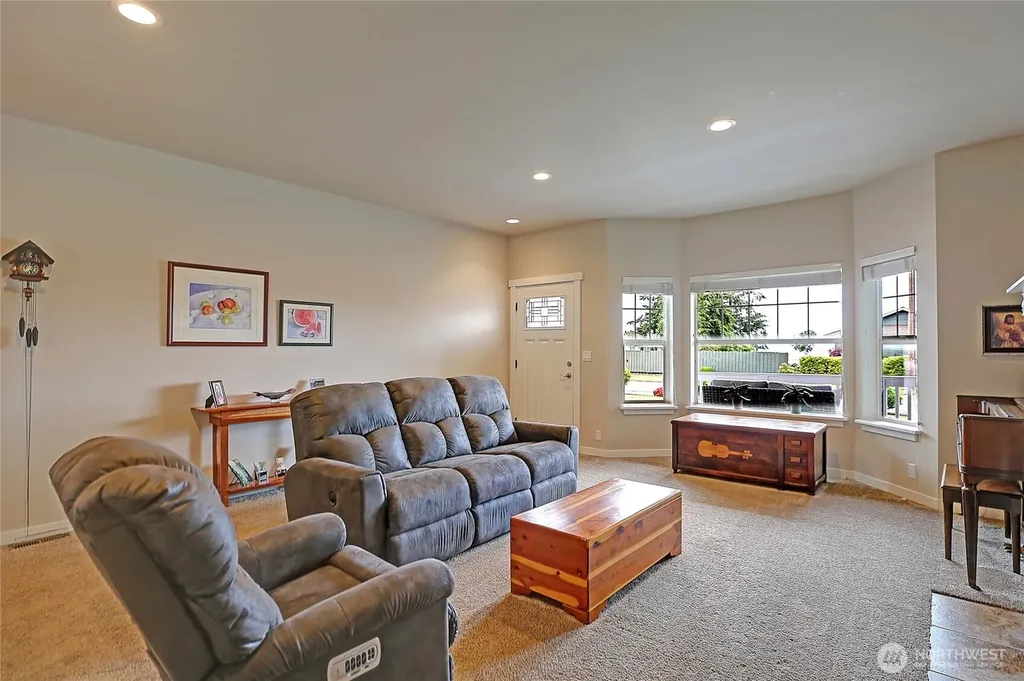 1612 Country Club Drive Camano Island WA 98282