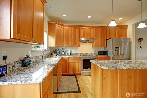 1612 Country Club Drive Camano Island WA 98282