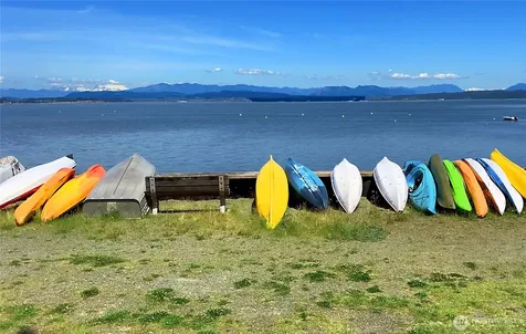 1612 Country Club Drive Camano Island WA 98282